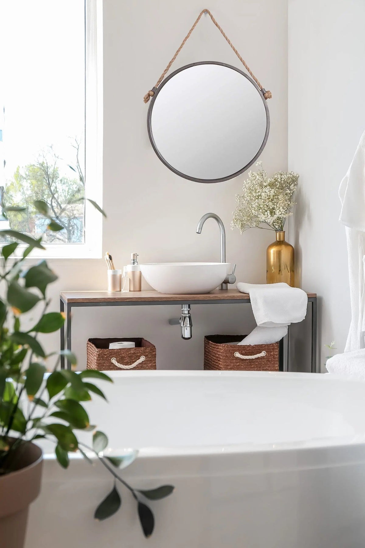 Mirror Rope &amp; Circle Hanging Wall Mirror - Pop of Modern